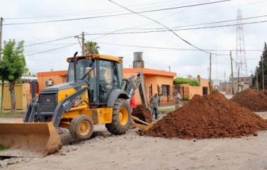 Avanzan las obras estructurales de cloacas en la zona norte