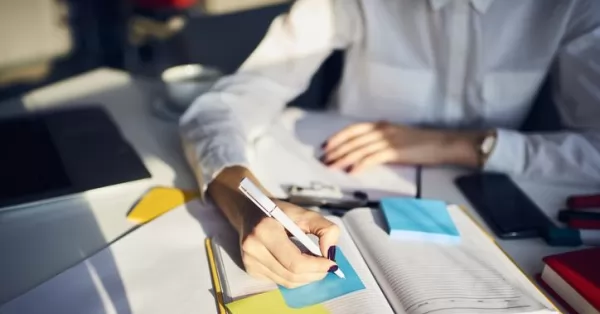 Abrieron las inscripciones para las Becas Educativas Sociales “Educar y Acompañar 2024” 