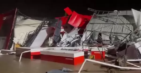 Fuerte temporal en San Nicolás destrozó parte del predio de la Expoagro