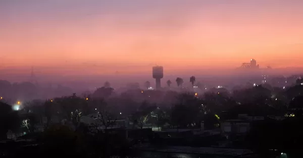 El martes inicia con neblina y luego un sol que marcará 20 grados por la tarde