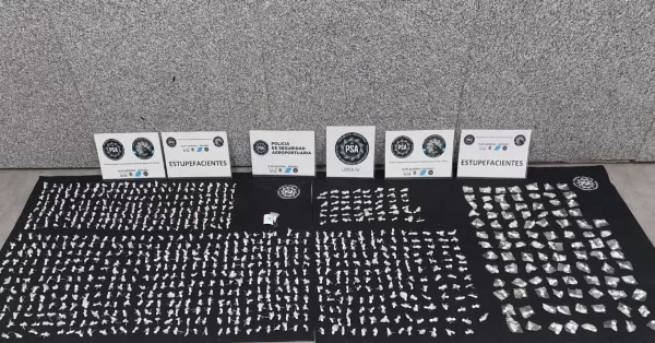Detuvieron en Rosario a un hombre con 902 dosis de cocaína