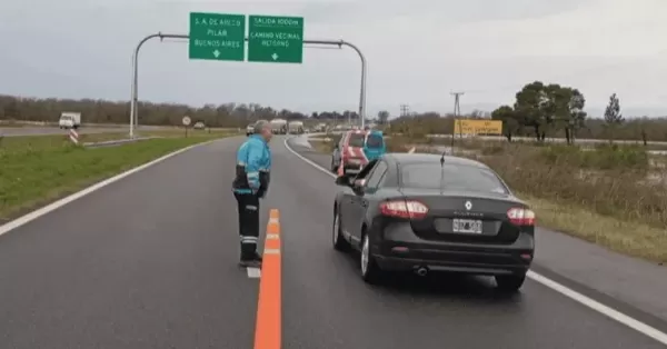 Se habilitó el tránsito para vehículos livianos en la mano de la Autopista que va a Buenos Aires