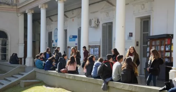 Capital Humano prepara un aumento del 70 por ciento en el presupuesto de las universidades nacionales 