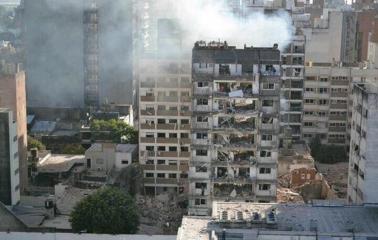 Gran explosión en un edificio del centro rosarino