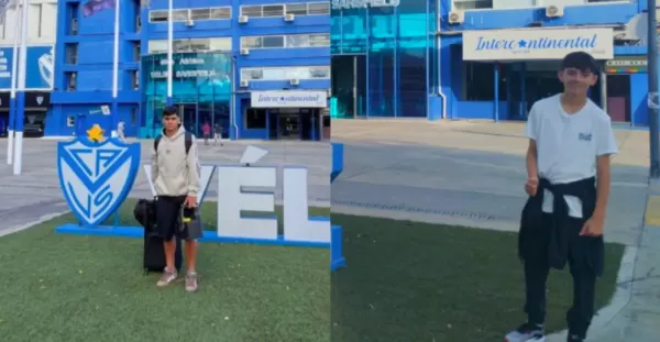 Dos futbolistas de Puerto San Martín son observados por Vélez
