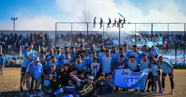 Villa Cassini goleó y sigue líder, el prócer se llevó el clásico puertense