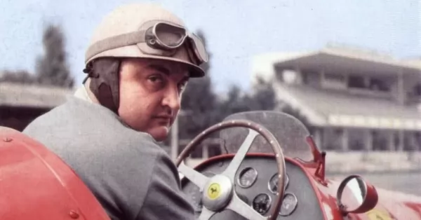 Se cumplen 100 años del nacimiento del piloto argentino José Froilán González