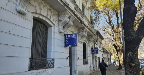Formaron una causa judicial a cuatro policías por la fuga de presos en la Comisaría 5ta de Rosario