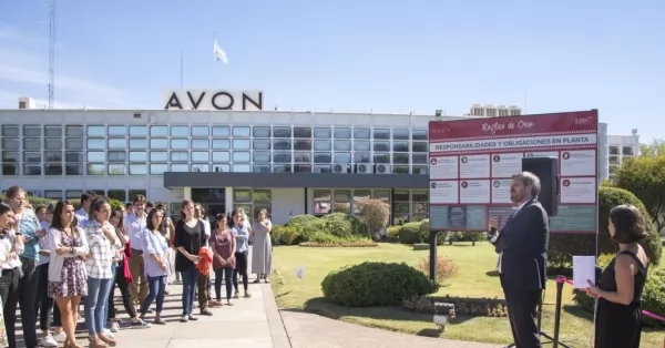 Revendedoras de Avon afirman que no corre riesgos la franquicia latinoamericana 