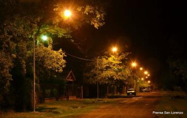 Inauguraron nueva iluminación en Barrio del Combate