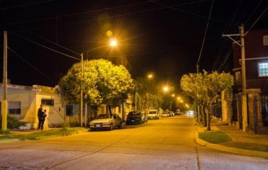 Suman iluminación para calle General López en barrio Alem