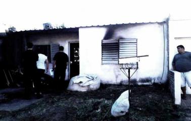 Se incendió una vivienda y murió una mujer