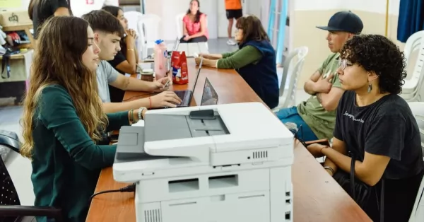 Juventudes por los barrios: el domingo facilitarán trámites y brindarán diferentes servicios en barrio Rivadavia