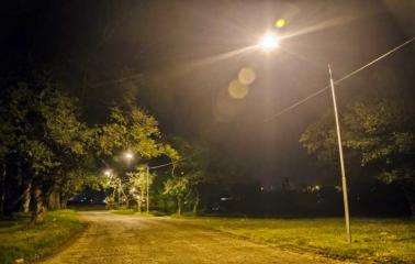 San Lorenzo: iluminaron siete cuadras de calle Chile, en el sudoeste de la ciudad