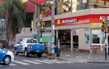 Prisión preventiva a dos sujetos dispararon en un local de Mc Donald´s de Rosario