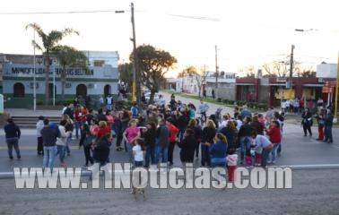 Vecinos de Beltrán marcharon por seguridad y convocaron a una nueva movilización