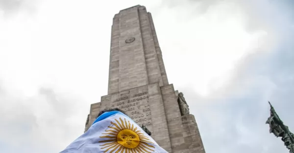 Operativo de tránsito por la visita de Milei a Rosario