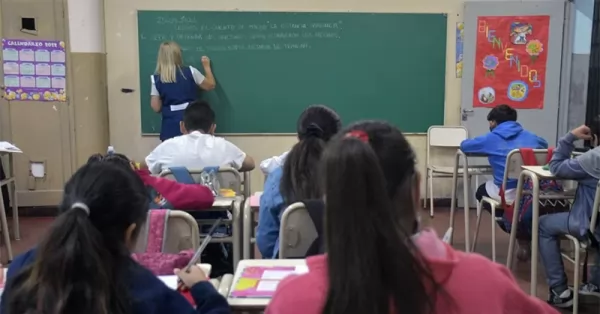 Asistencia Perfecta: más de 52 mil docentes recibieron el incentivo por el mes de julio