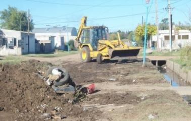 Fray Luis Beltrán: obras de limpieza en la ciudad