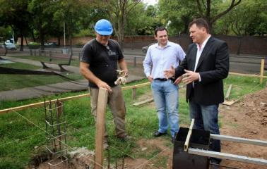 Remodelan y modernizan el Paseo de los Artesanos de San Lorenzo