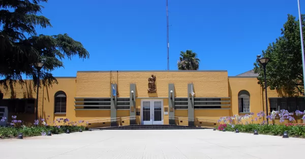 La Municipalidad de San Lorenzo depositó el medio aguinaldo