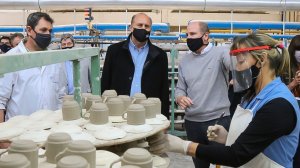 Perotti visitó Faiart la fábrica de porcelana ex Verbano