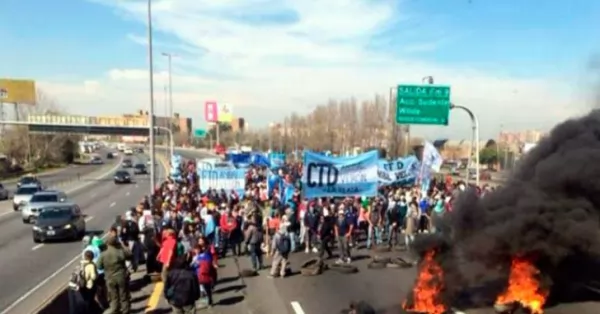 Legislador porteño creó el “Movimiento Antipiquetero Argentino” 