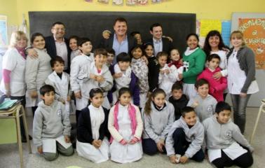 El intendente Raimundo charló con alumnos de la Escuela Nº 113