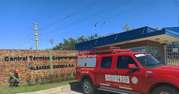 Los bomberos beltranenses necesitan urgente por una camioneta de traslado para subsistir 