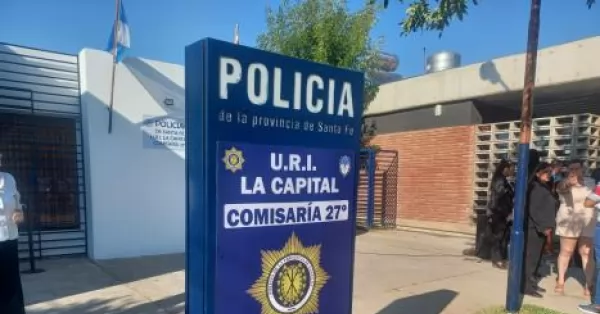 Tres presos agredieron a policías y escaparon de una Comisaría de Santa Fe: uno fue recapturado