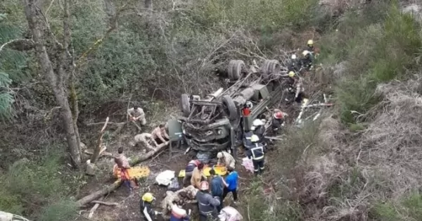 Cuatro militares del Regimiento de Caballería de Montaña fallecieron en un trágico accidente en San Martín de los Andes