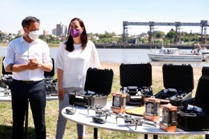 Entregaron drones para los faros de conservación de los humedales