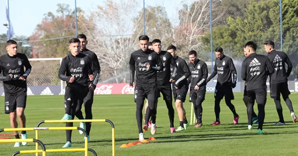 40 futbolistas integran la lista preliminar de la Selección para el Mundial