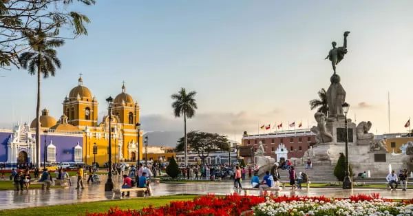 La ciudad donde la primavera se da durante todo el año