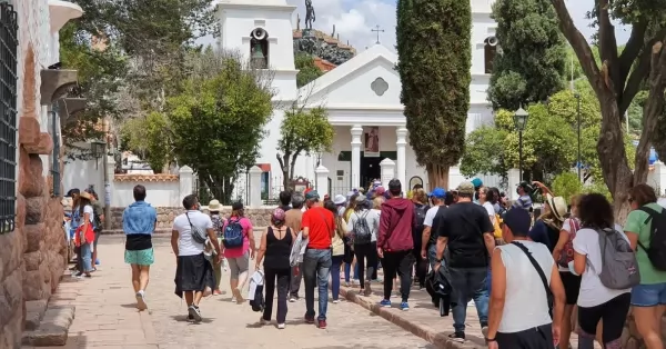 Viajaron 1,4 millones de turistas en el último fin de semana largo del año