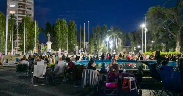 Elias Pardal y Campas cantarán este sábado en la Noche de Verano en la plaza San Martín